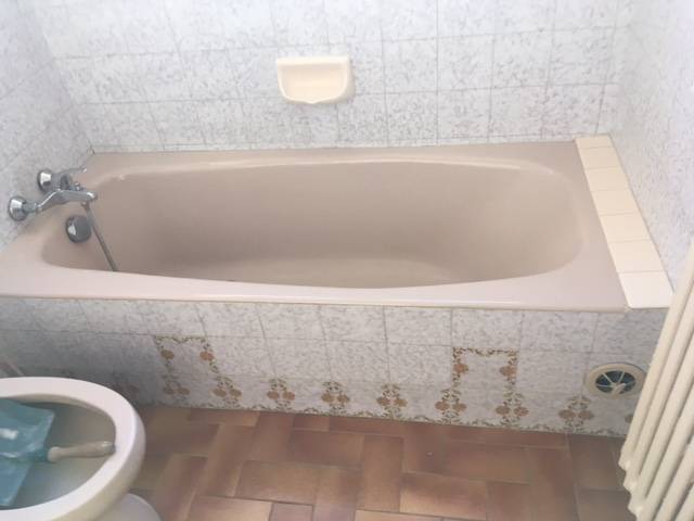 Remplacement d'une baignoire par douche sécurisée pour sénior à Meylan, Isère (38)